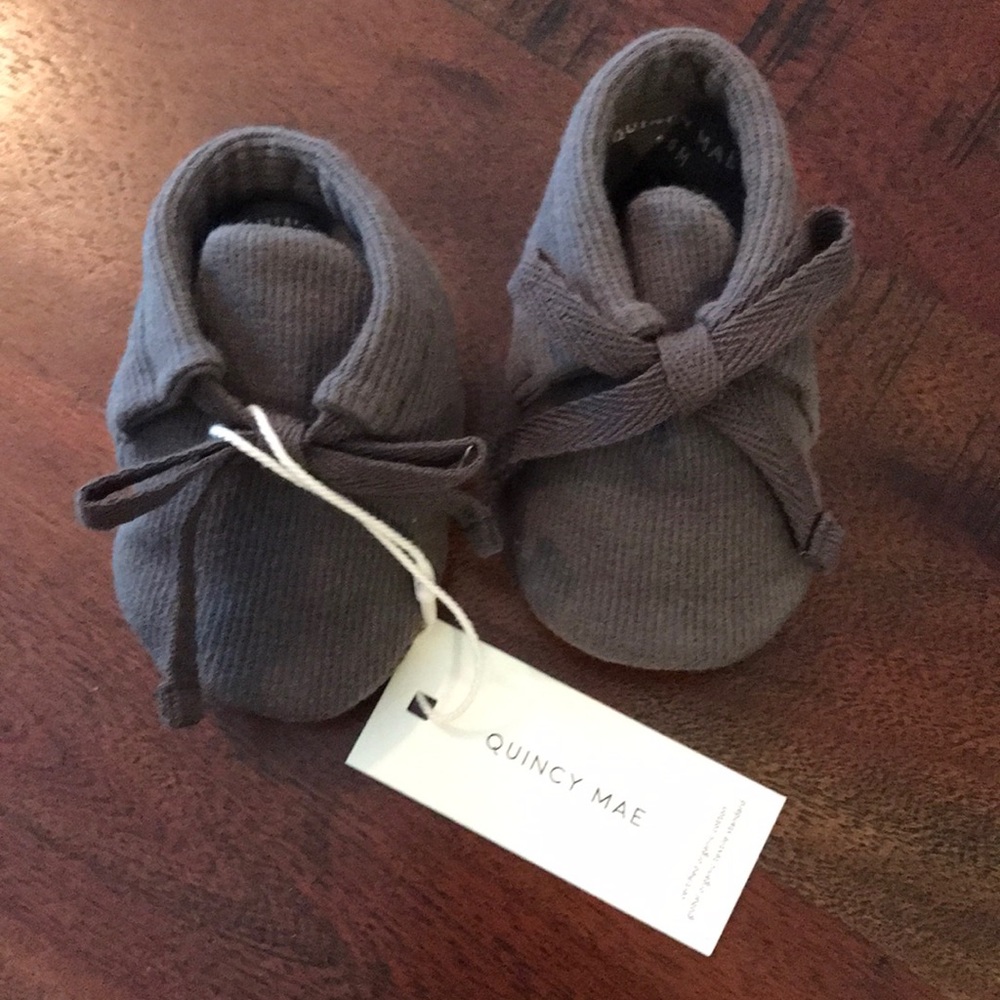 NWT Quincy Mae Ribbed Booties